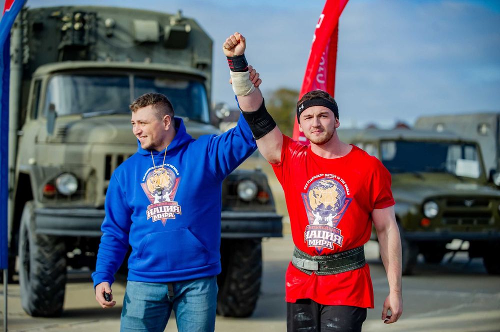 Люди сильнее Машин 2021